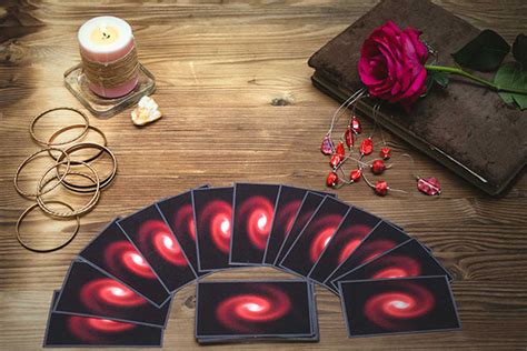 Tarot gratuit : Démarrez l’expérience 